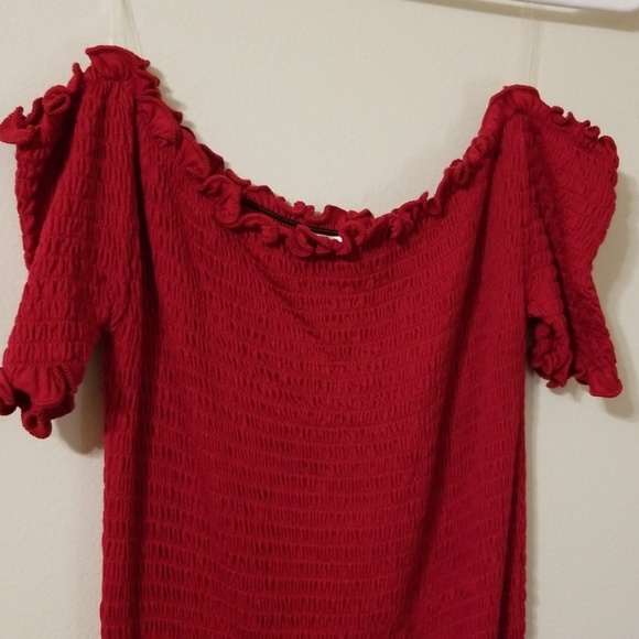 Red ribbed Dress - Picture 2 of 3